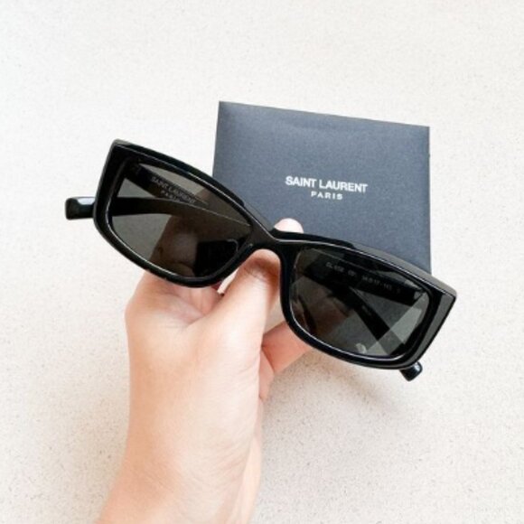 NEW SAINT LAURENT SL 658 001 SUNGLASSES SAINT LAURENT SL658 001 BLACK CAT EYE - Picture 1 of 6